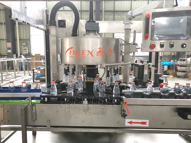 Etiquetado automático alrededor de botellas Maquinaria de etiquetado OPP